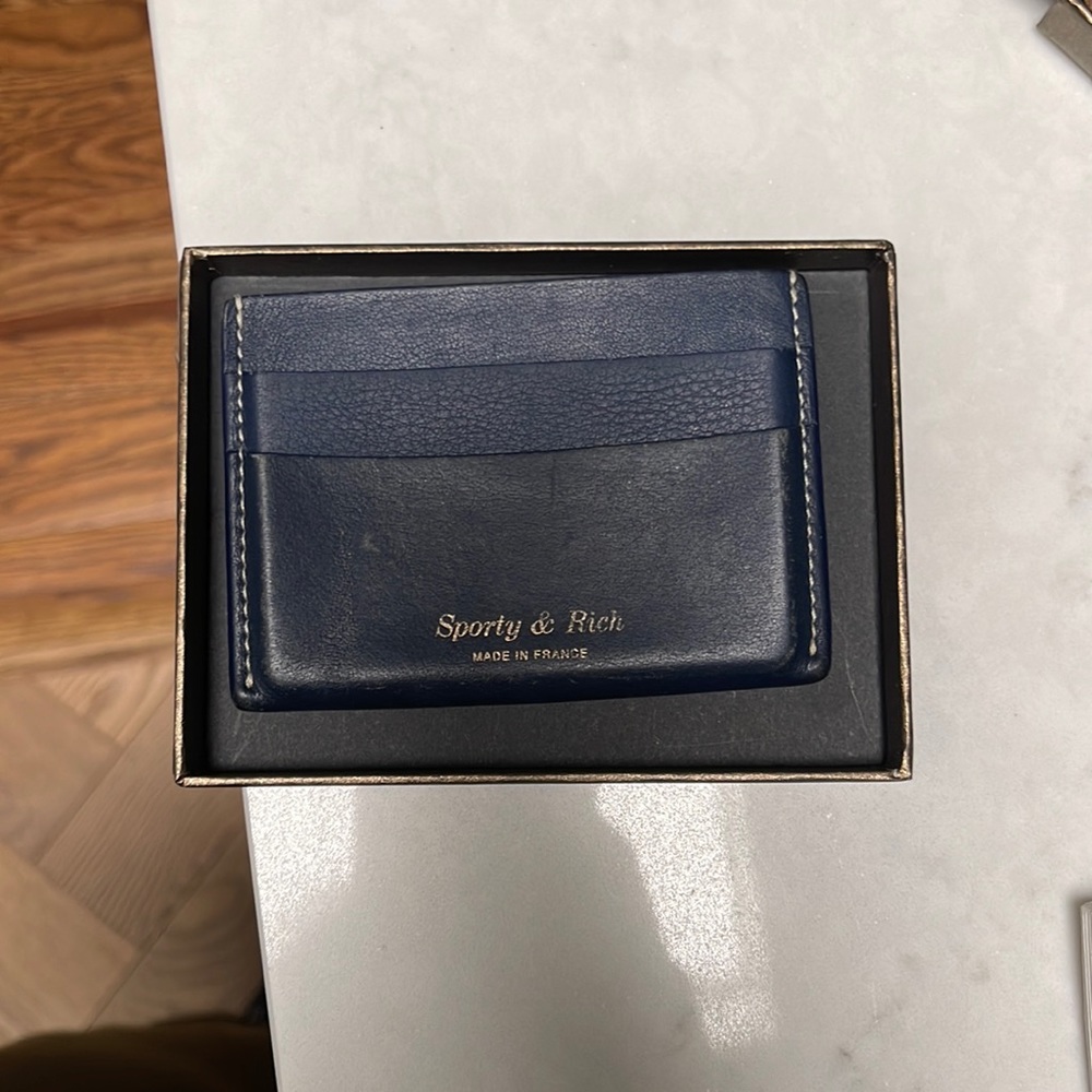 Sporty & rich card wallet